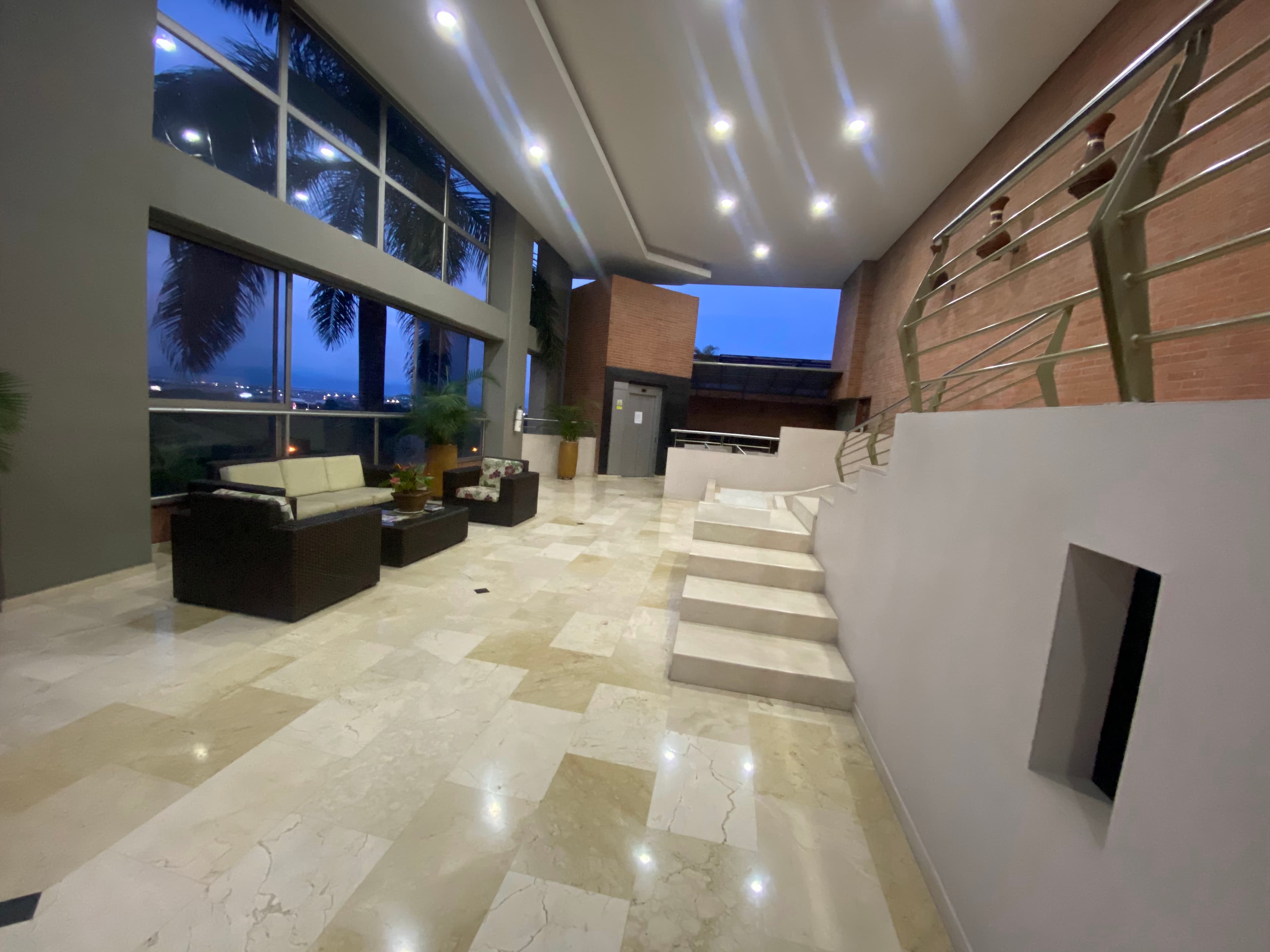 Venta apartamento penthouse en lomas de menga, norte de cali