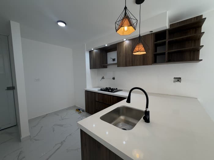 Se Vende Apartamento En Guabinas (Obra Gris) — foto 3