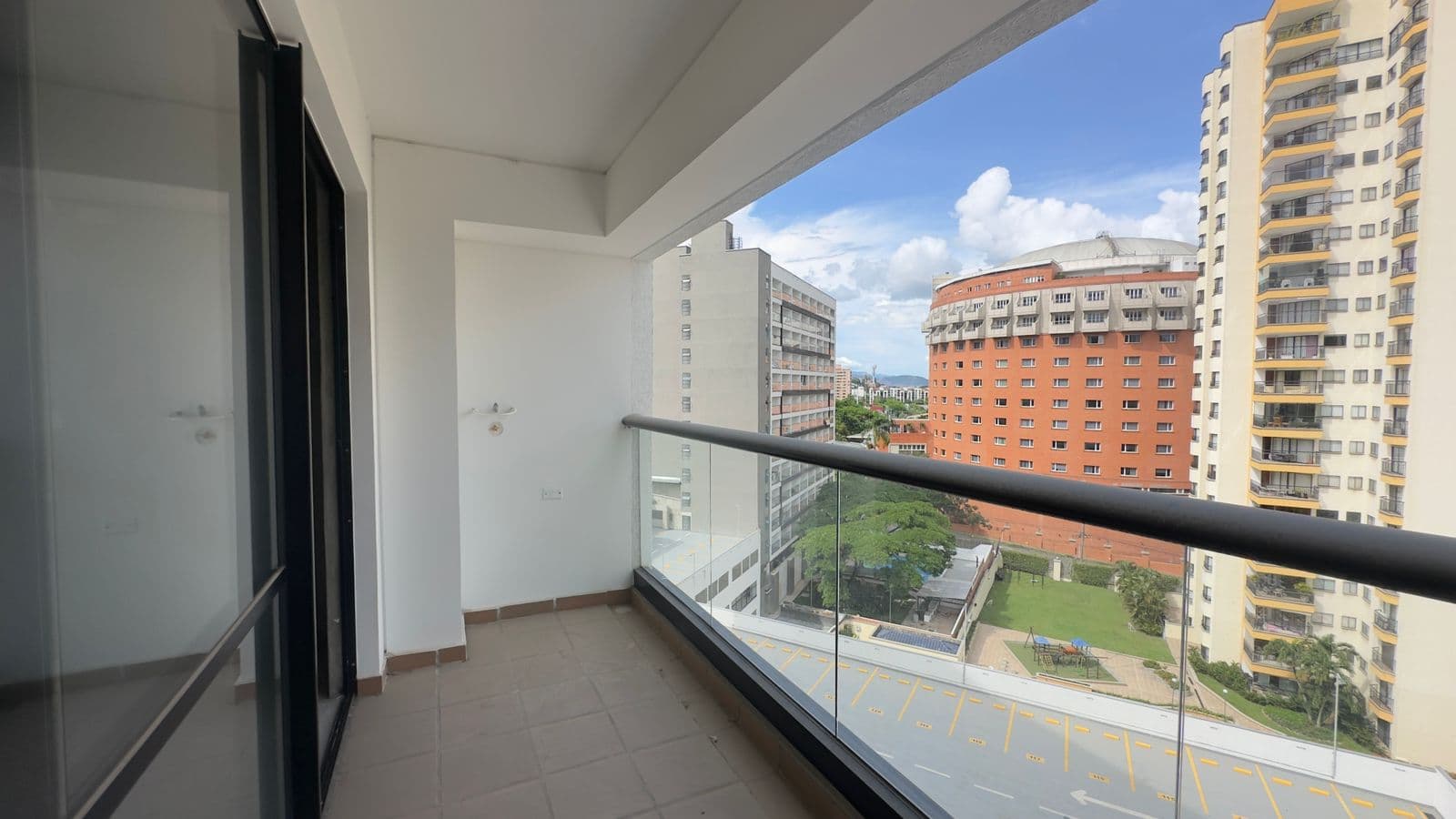 Se vende Apartaestudio Living Chipichape Rentas Cortas