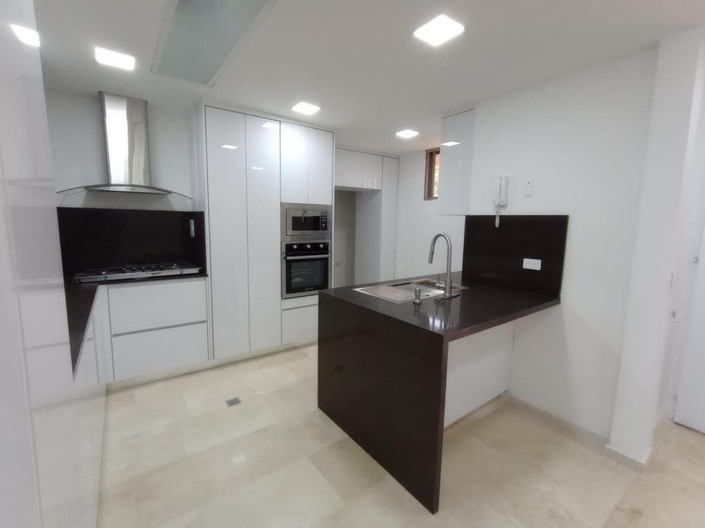 Venta apartamento penthouse en lomas de menga, norte de cali — foto 5