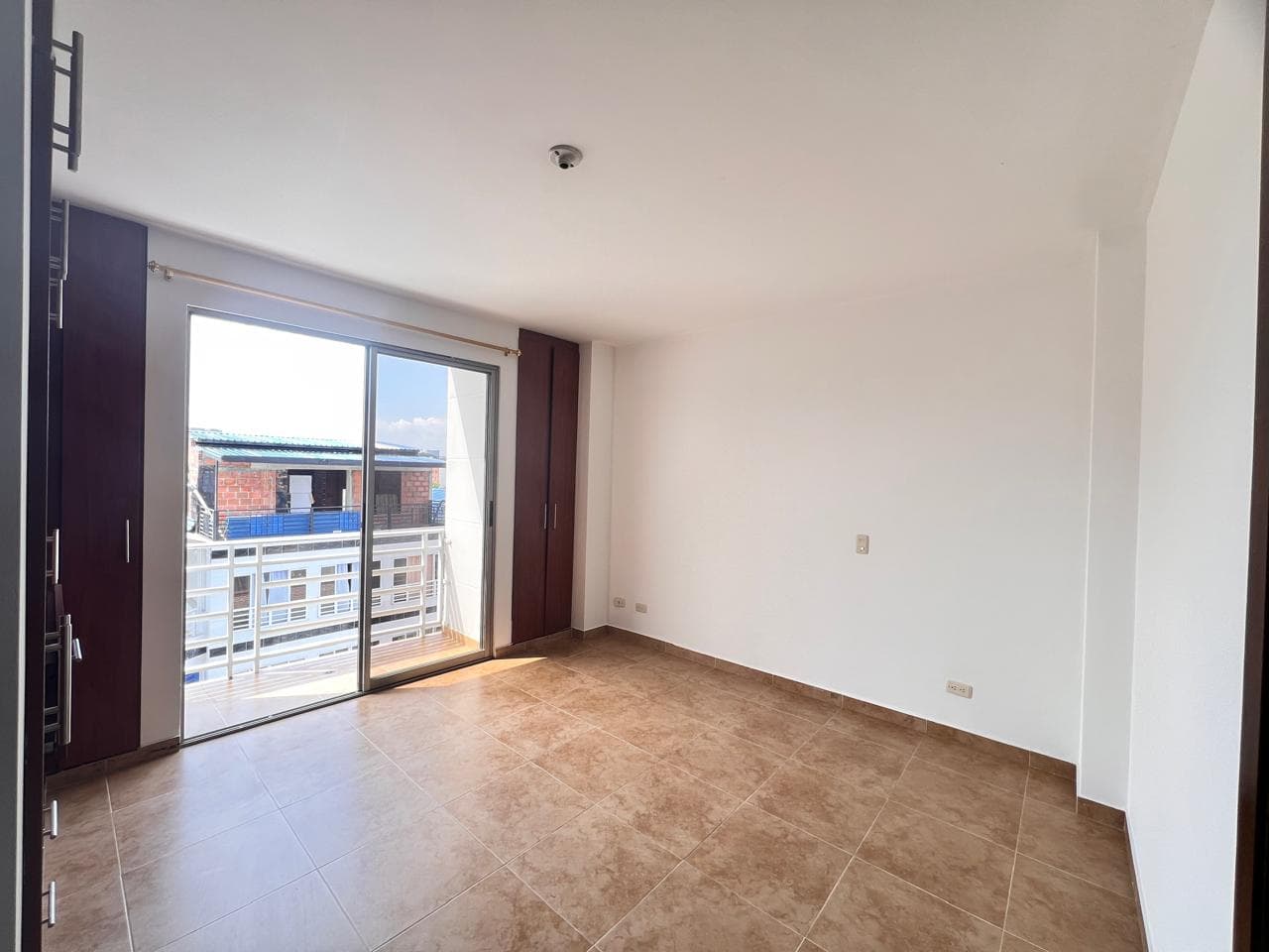 Se Vende Apartamento - Caney - 2 piso — foto 2