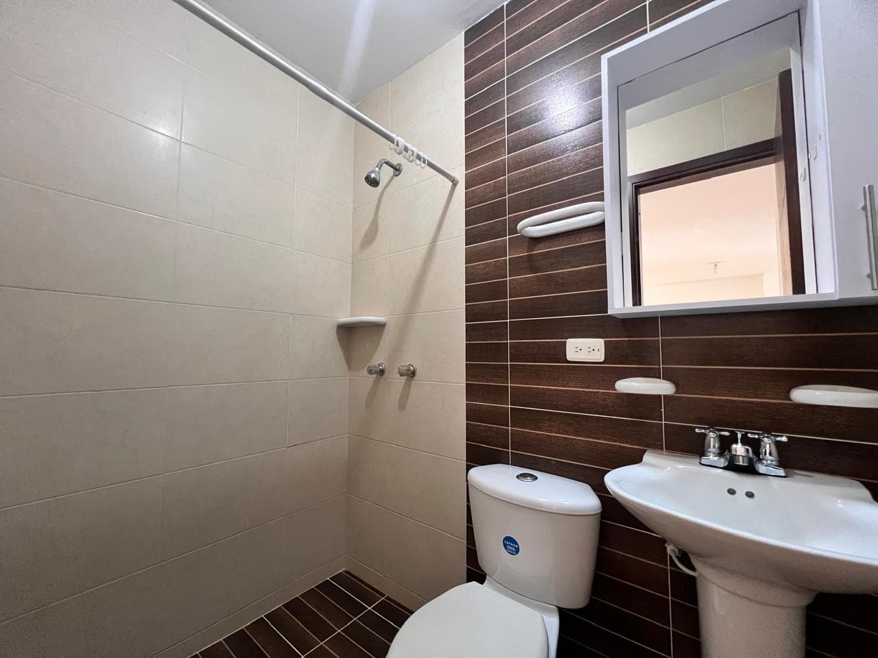Se Vende Apartamento - Caney - 2 piso — foto 11